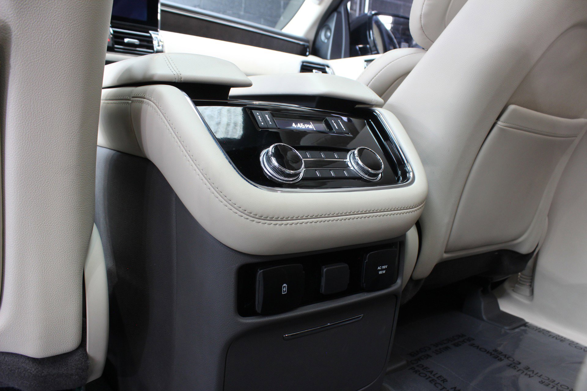 Used 2021 Lincoln Navigator Reserve w/ Luxury Package image 40