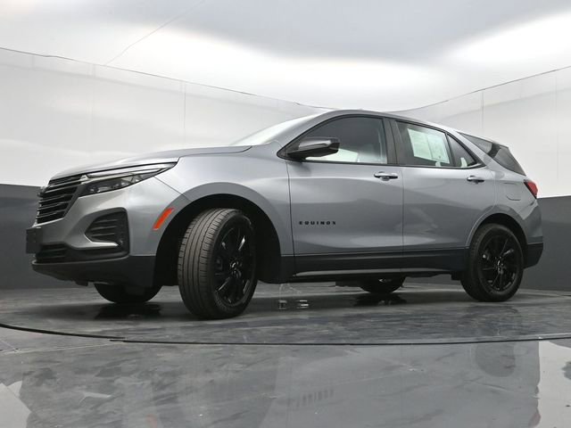 Used 2024 Chevrolet Equinox LS w/ Sport Edition image 29