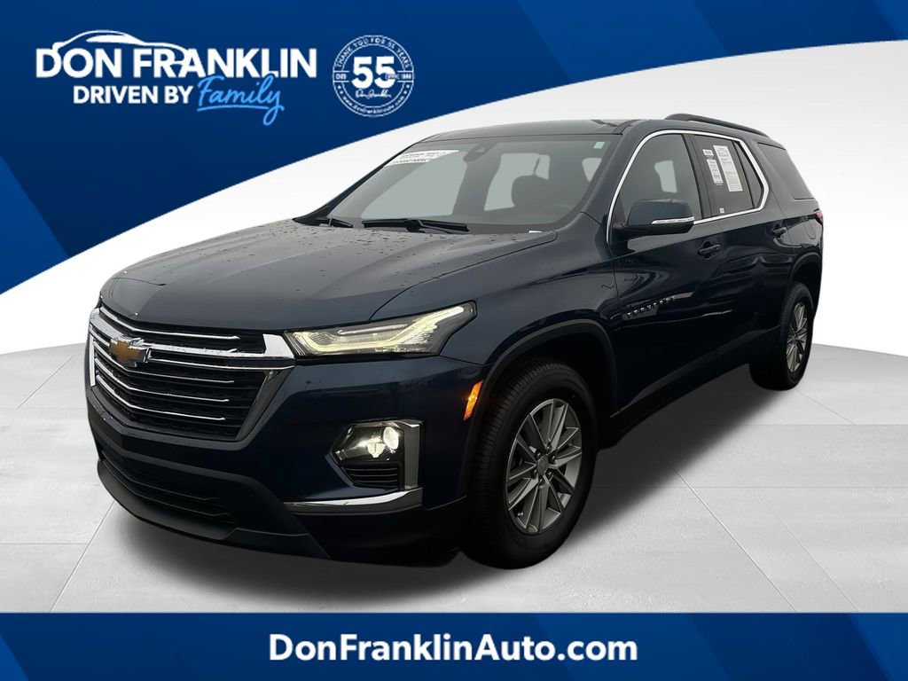 Used 2023 Chevrolet Traverse LT FWD image 1