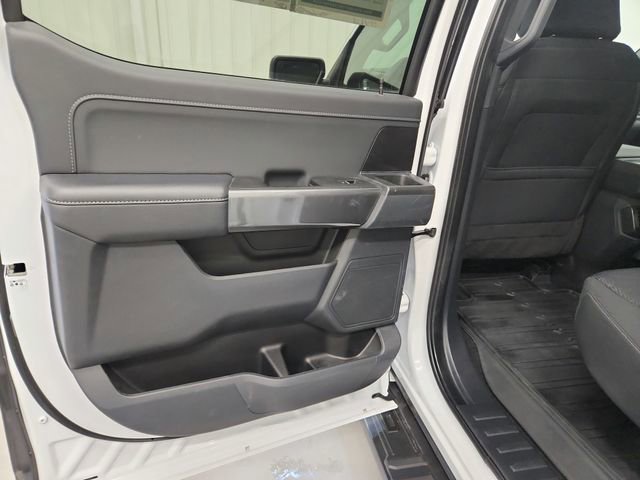 Used 2022 Ford F150 XLT w/ Equipment Group 302A High AWD/4WD image 32