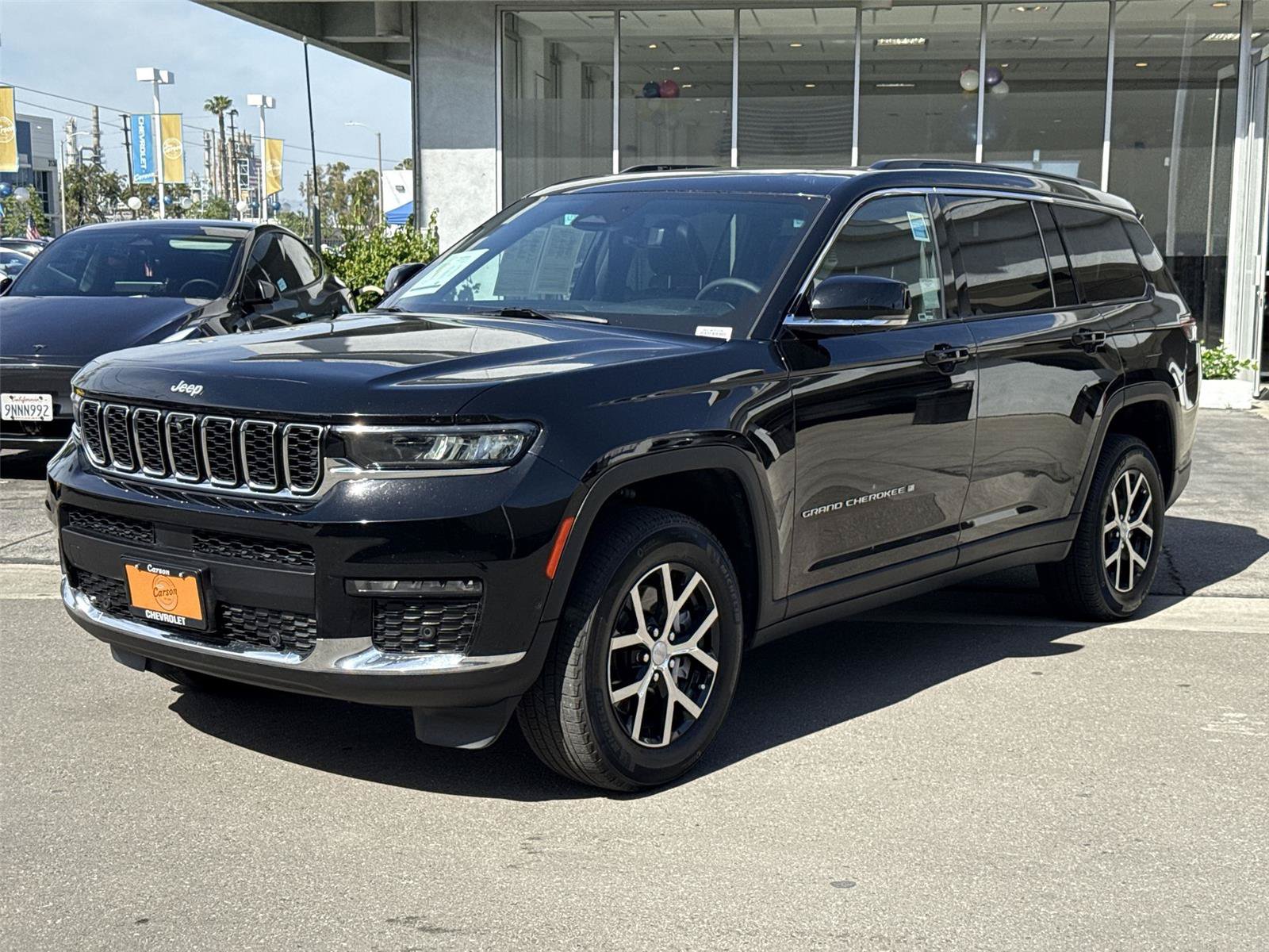 Used 2024 Jeep Grand Cherokee L Limited w/ Luxury Tech Group II AWD/4WD image 7