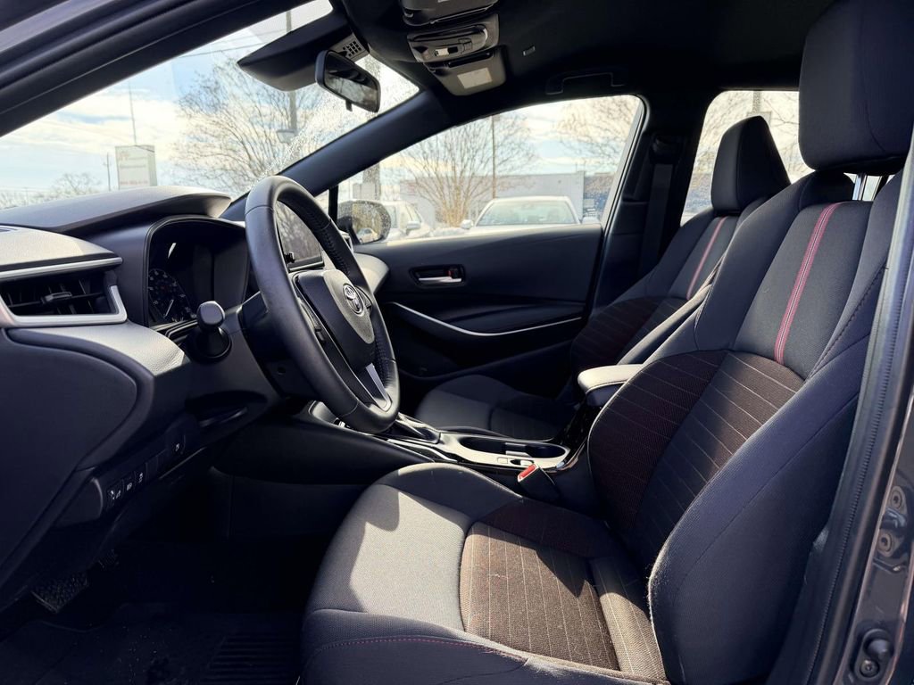 Certified 2024 Toyota Corolla SE w/ Convenience Package image 19