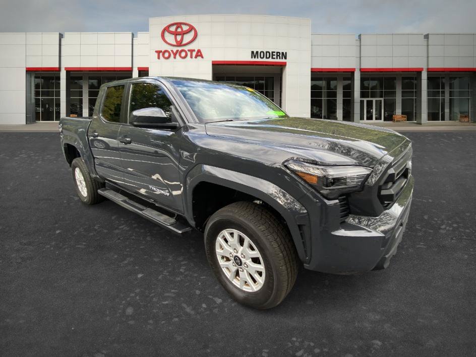 Used 2024 Toyota Tacoma SR5 RWD image 14