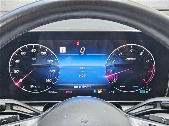 Used 2023 Mercedes-Benz GLC 300 4MATIC image 11