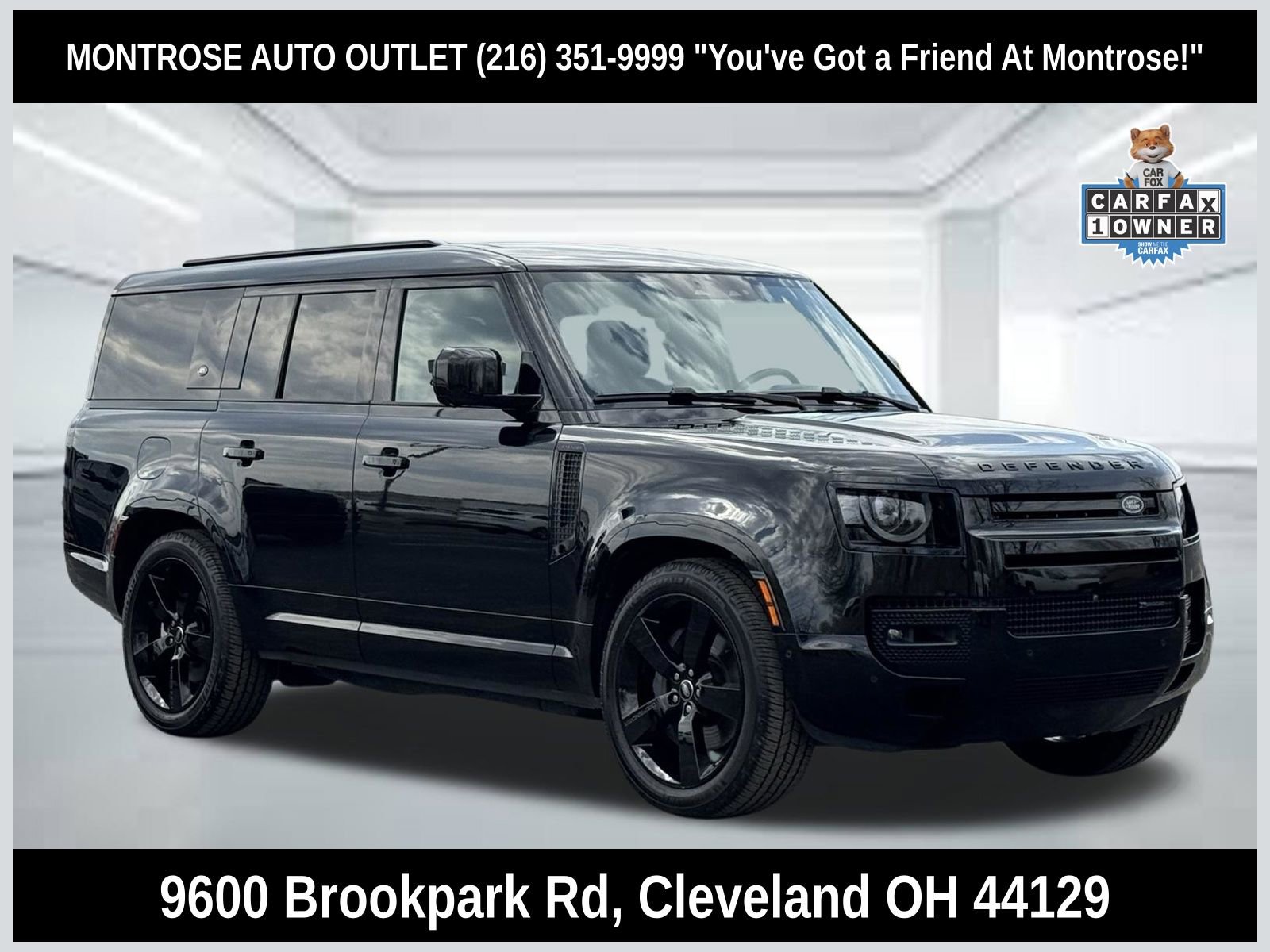 Used 2023 Land Rover Defender 130 X-Dynamic SE AWD/4WD image 1
