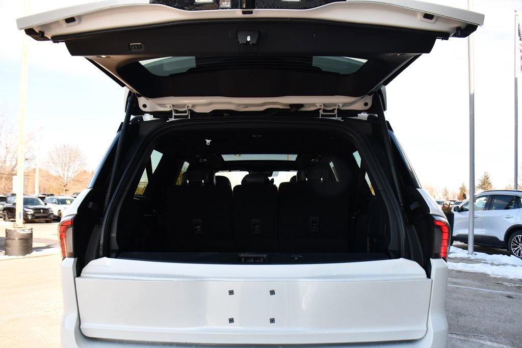 New 2026 Lincoln Navigator L Reserve w/ Jet Appearance Package image 20