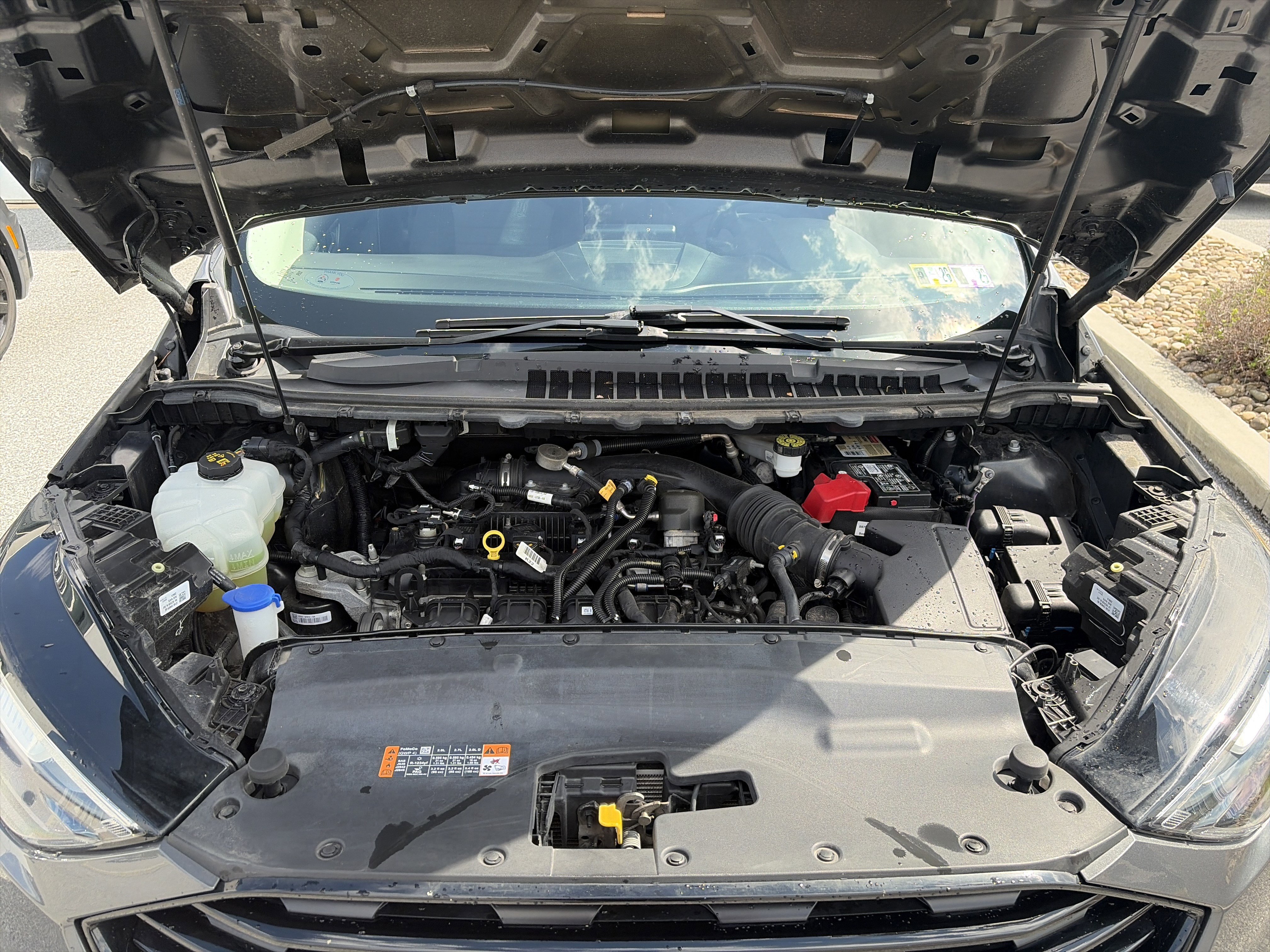 Used 2022 Ford Edge SE w/ Black Appearance Package image 36