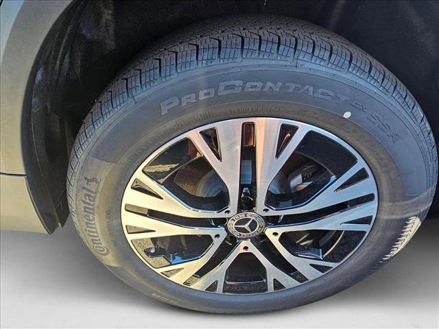 New 2025 Mercedes-Benz GLA 250 image 9