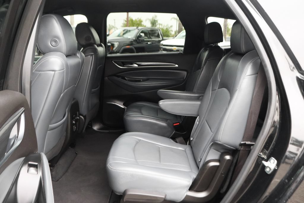 Used 2024 Buick Enclave Essence w/ Sport Touring Edition FWD image 37