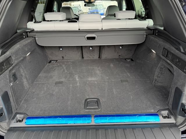 New 2026 BMW X5 xDrive50e image 19