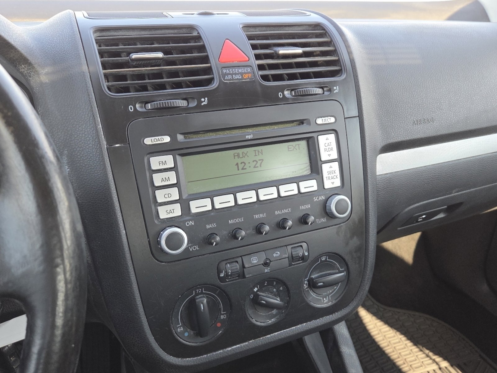 Used 2008 Volkswagen Jetta SE image 25