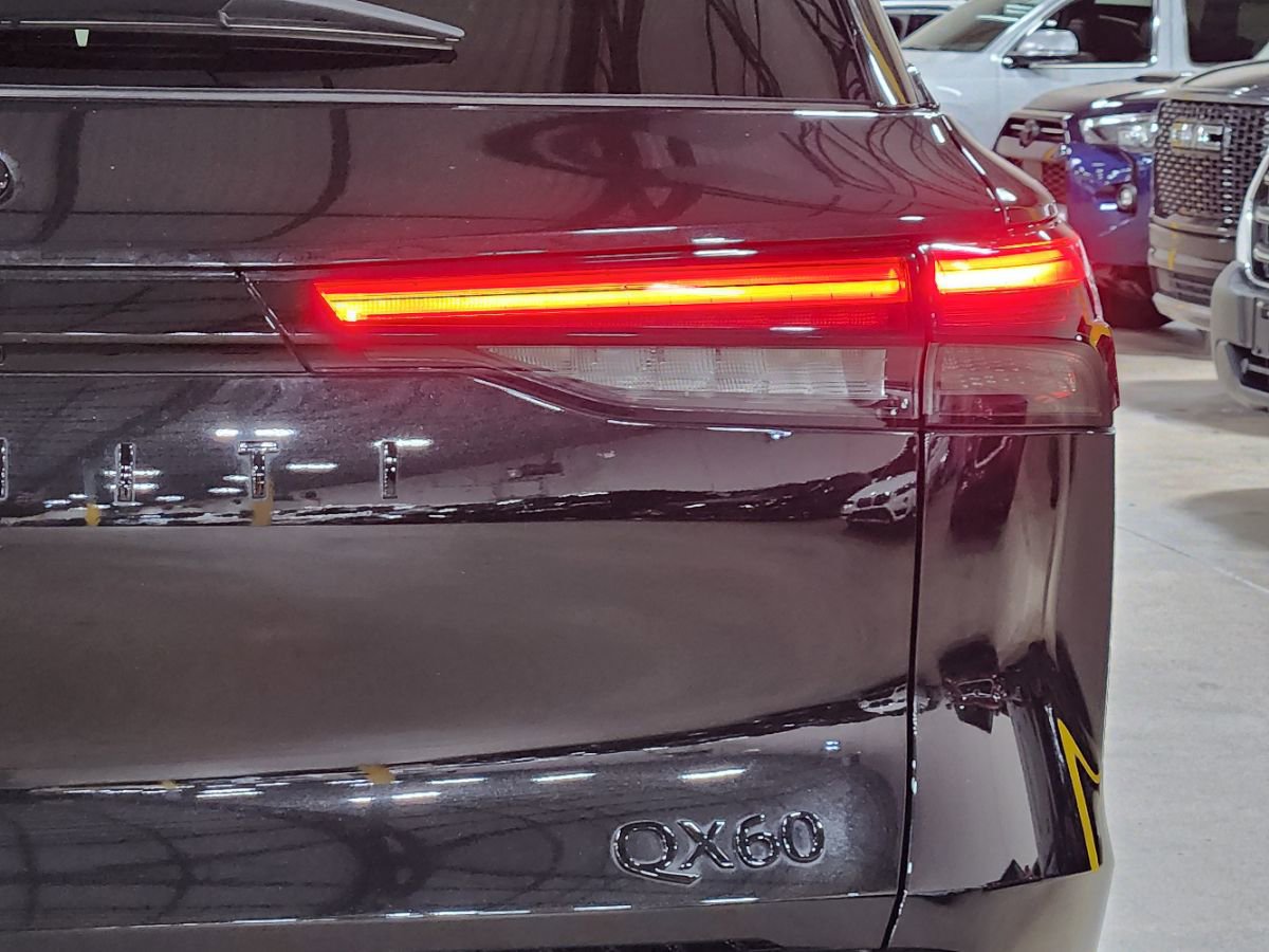 Used 2024 INFINITI QX60 Autograph w/ Cargo Package image 23