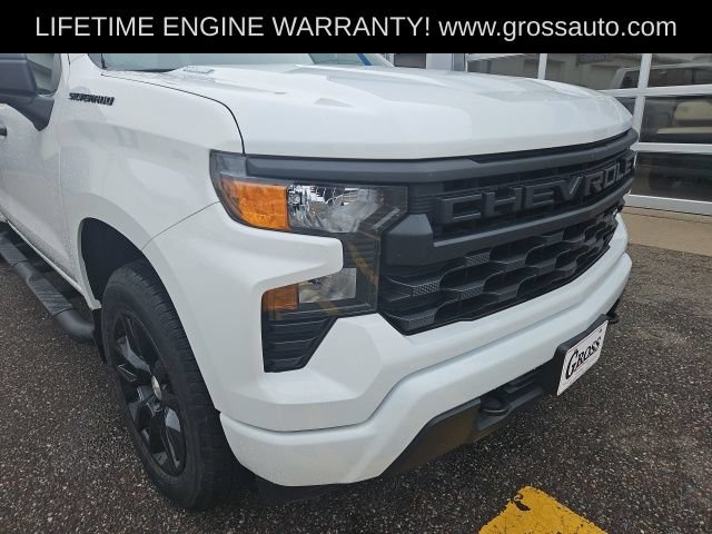 Used 2024 Chevrolet Silverado 1500 Custom w/ LPO, Dark Essentials Package AWD/4WD image 10