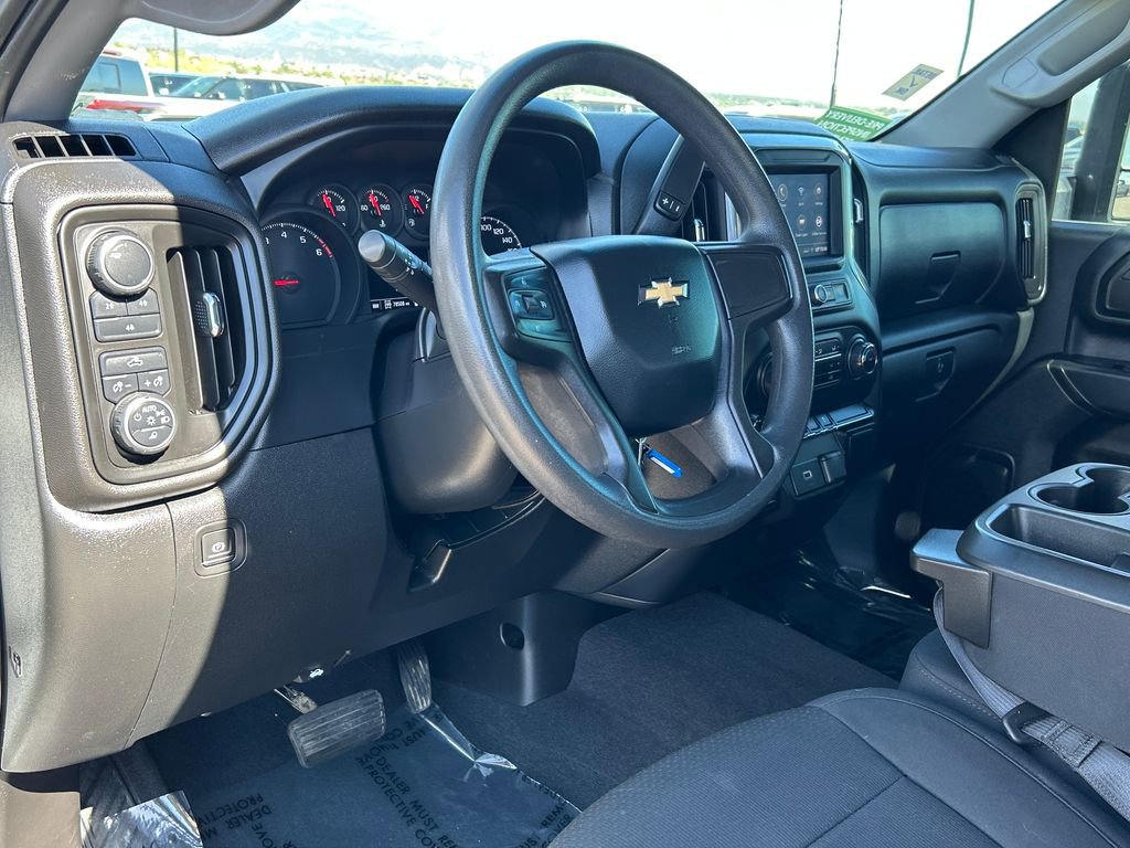 Used 2020 Chevrolet Silverado 2500 Custom w/ Custom Value Package AWD/4WD image 7