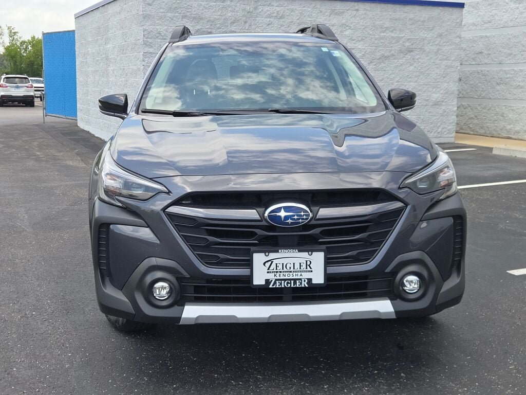 Used 2024 Subaru Outback Limited XT AWD/4WD image 4