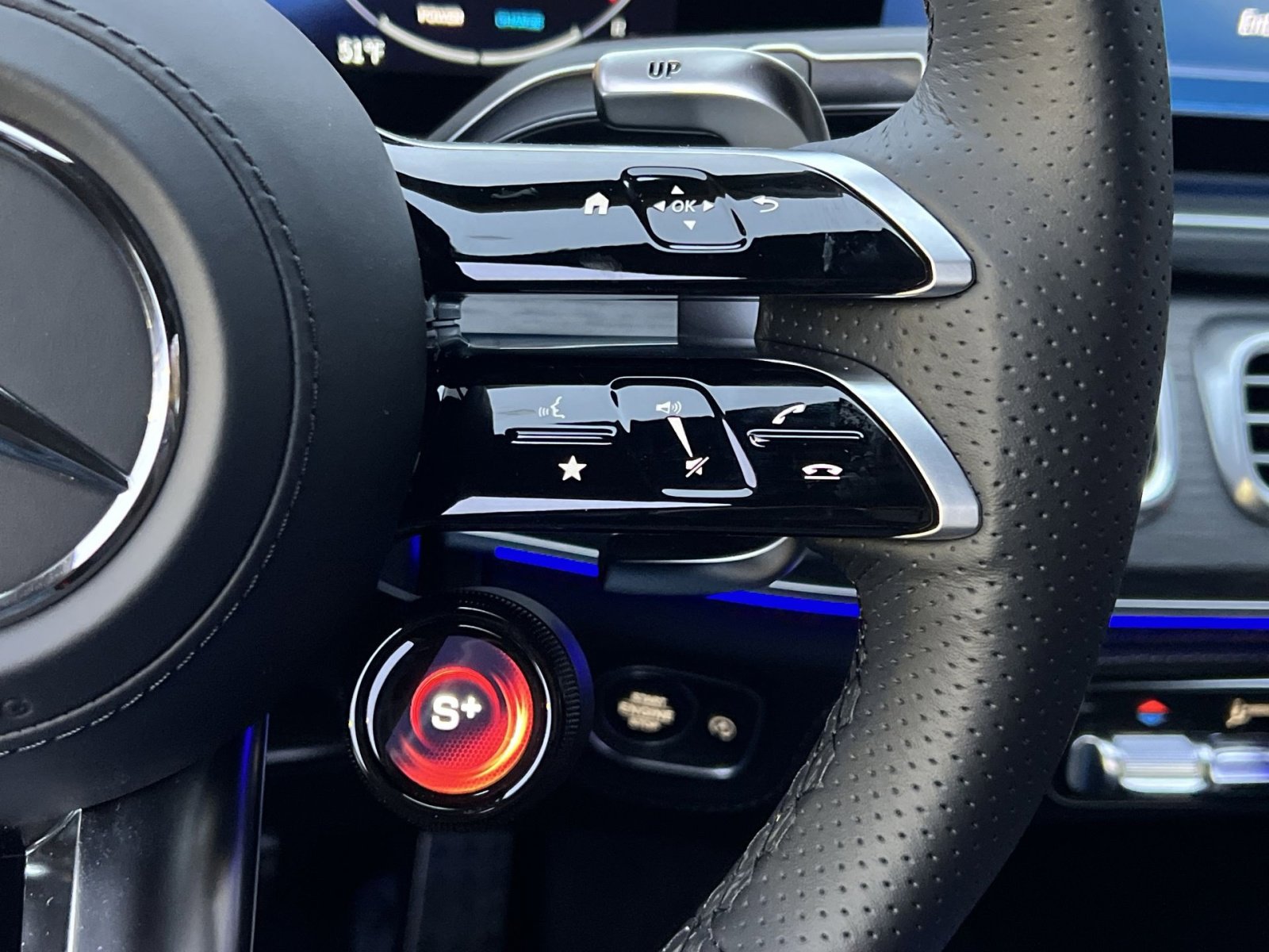 New 2026 Mercedes-Benz GLE 53 AMG 4MATIC Coupe image 31