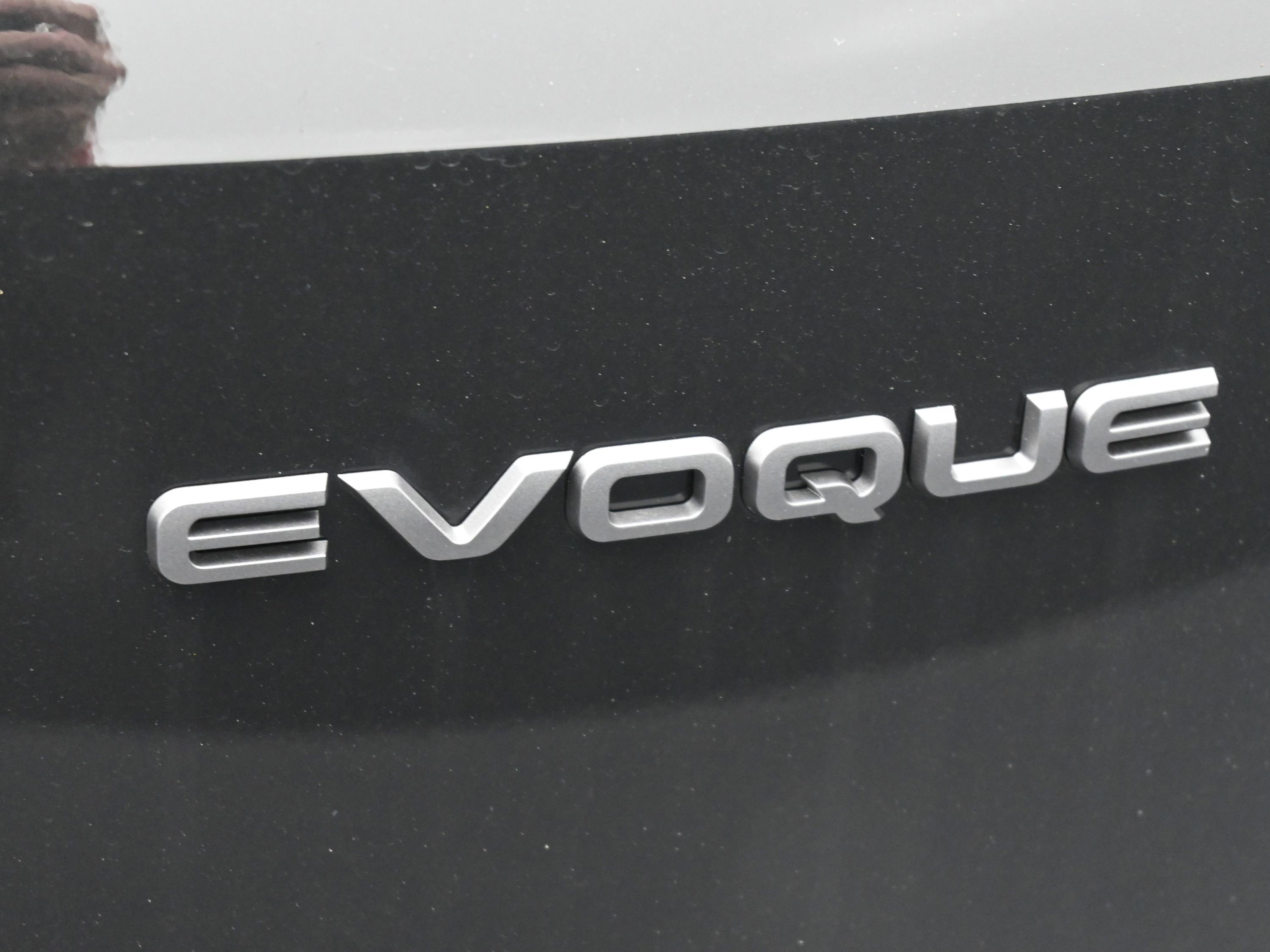New 2026 Land Rover Range Rover Evoque S image 8