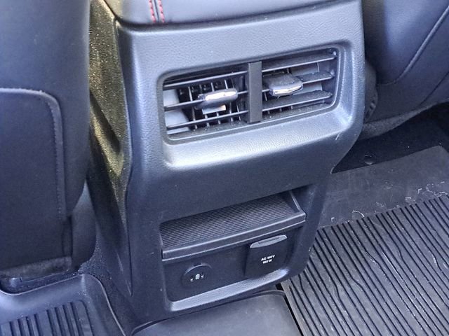 Certified 2024 Ford Edge ST-Line image 24