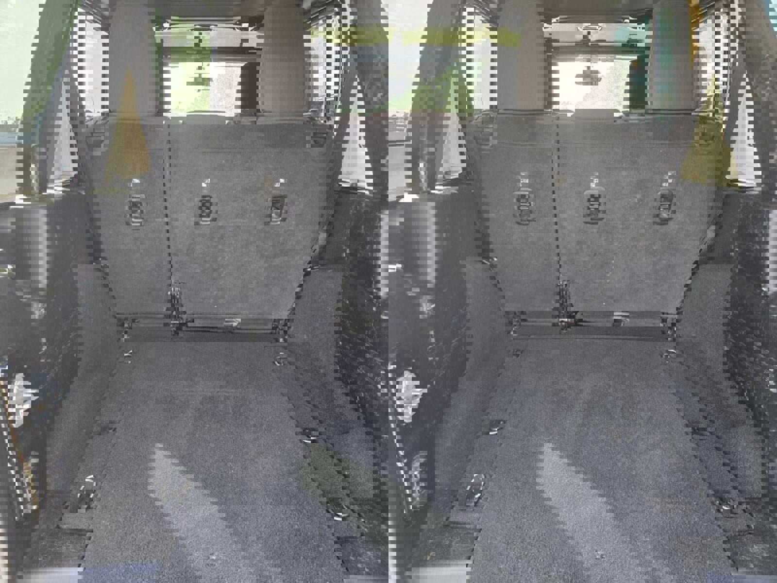 Used 2020 Jeep Wrangler Unlimited Sahara image 7