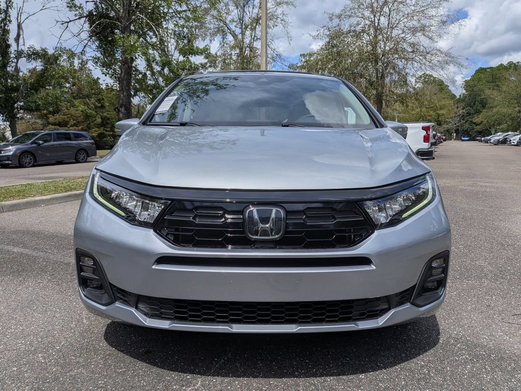 New 2026 Honda Odyssey Touring image 9