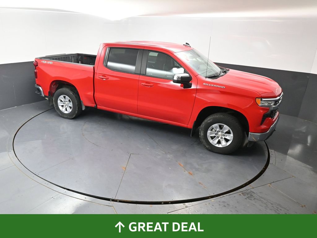 Used 2025 Chevrolet Silverado 1500 LT w/ Work Truck Package AWD/4WD image 45