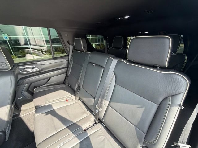 Used 2021 GMC Yukon SLT RWD image 16