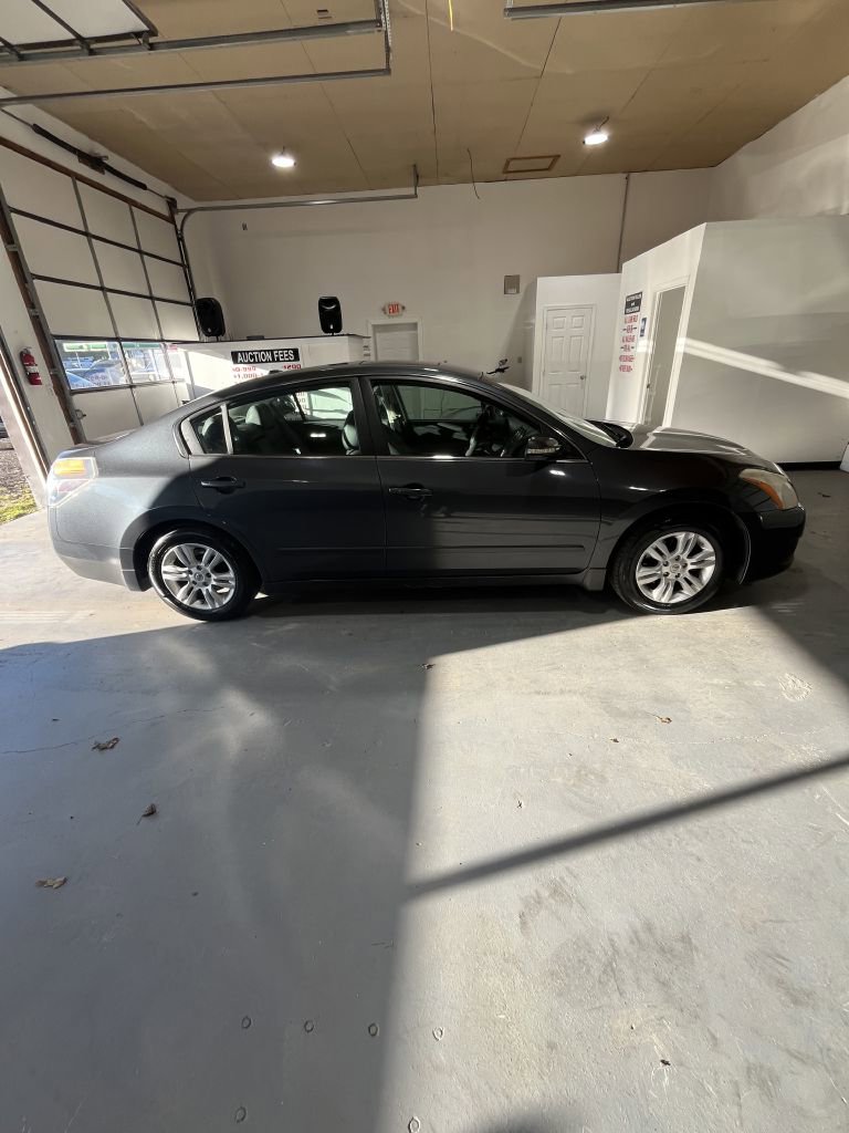 Used 2012 Nissan Altima 2.5 SL w/ 2.5SL Pkg image 2