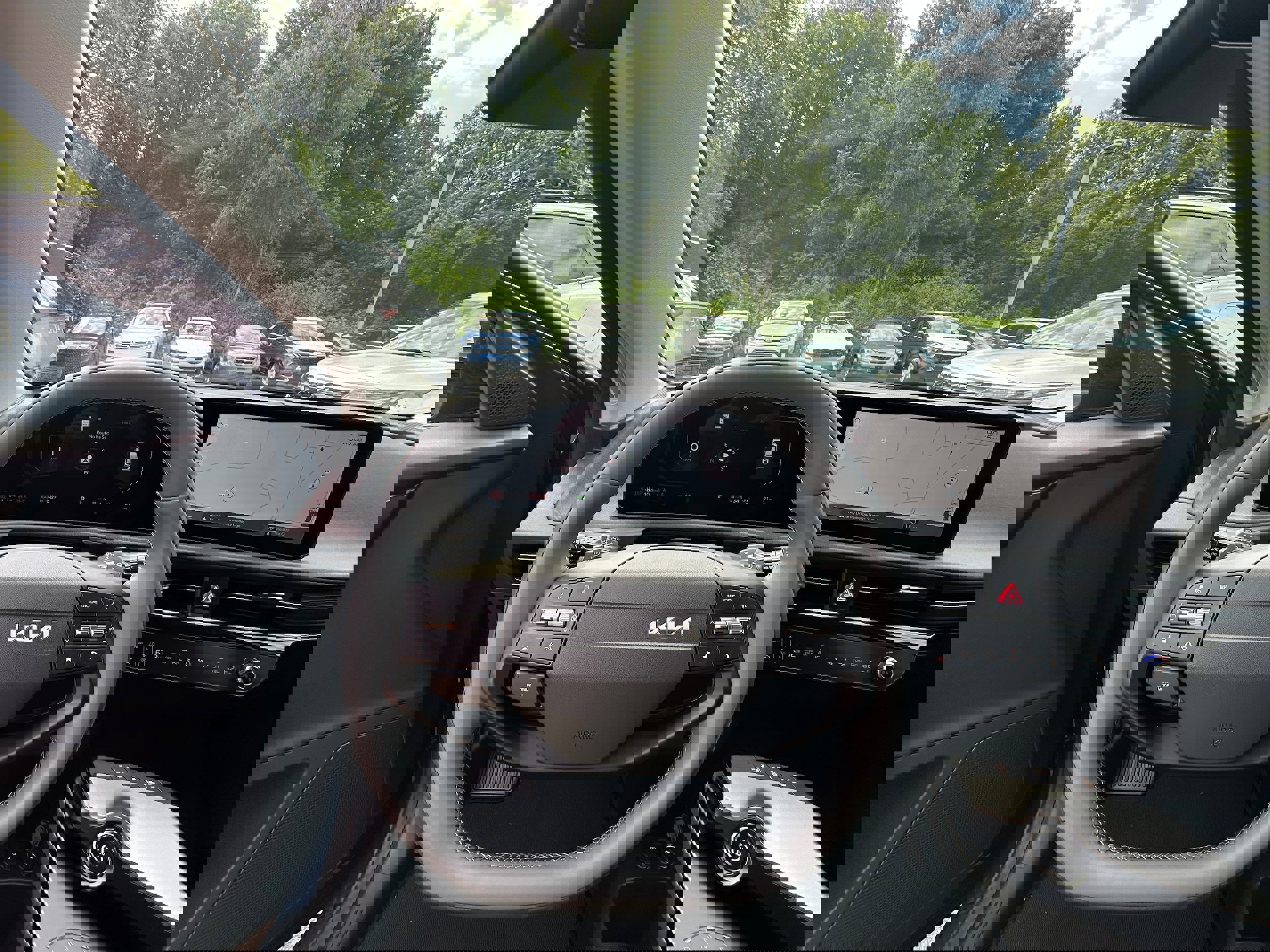 New 2025 Kia EV6 Light w/ Light LR Technology Package image 28