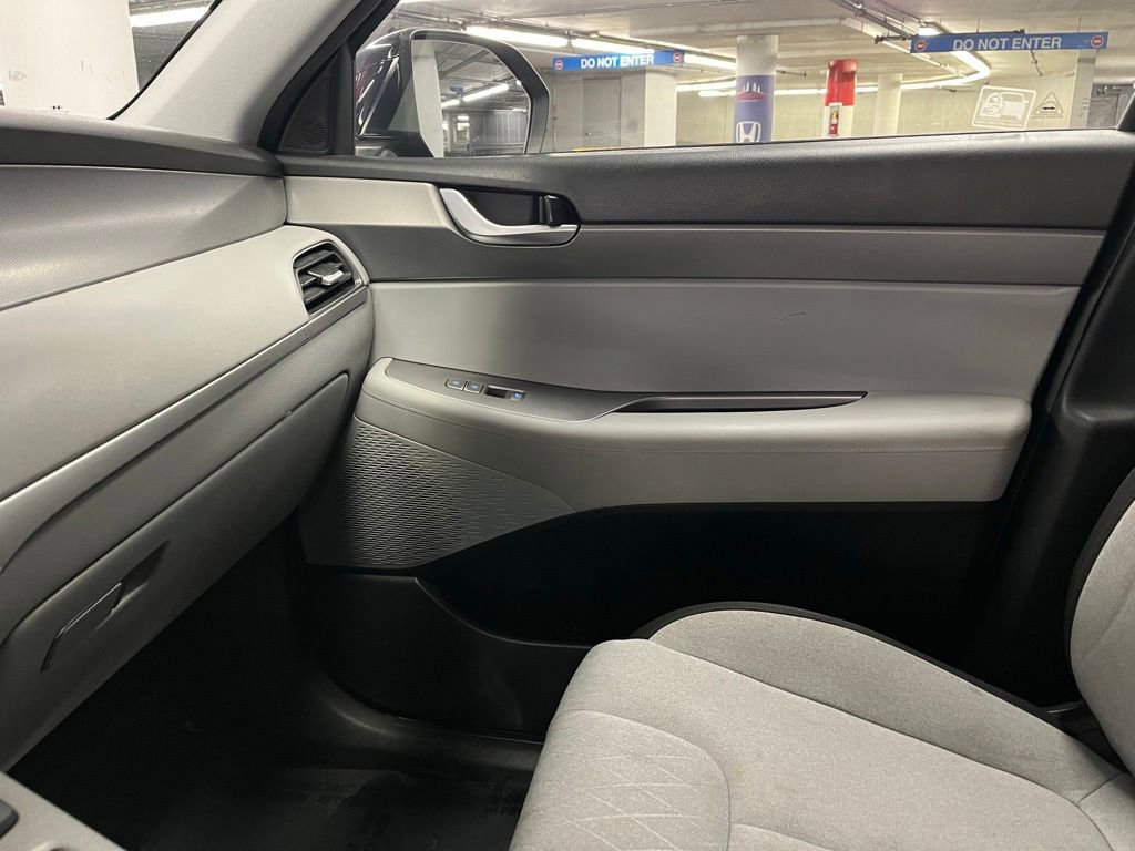 Used 2021 Hyundai Palisade SE image 27