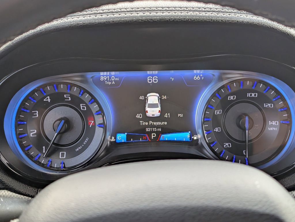 Used 2016 Chrysler 300 S w/ 300S Premium Group image 14