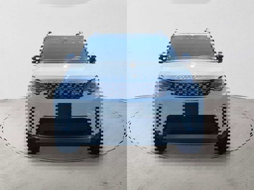 New 2025 Land Rover Discovery S image 8