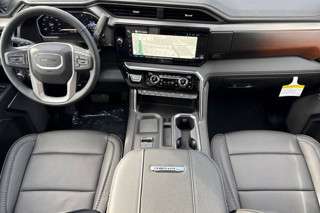New 2026 GMC Sierra 3500 Denali w/ Denali Reserve Package image 15