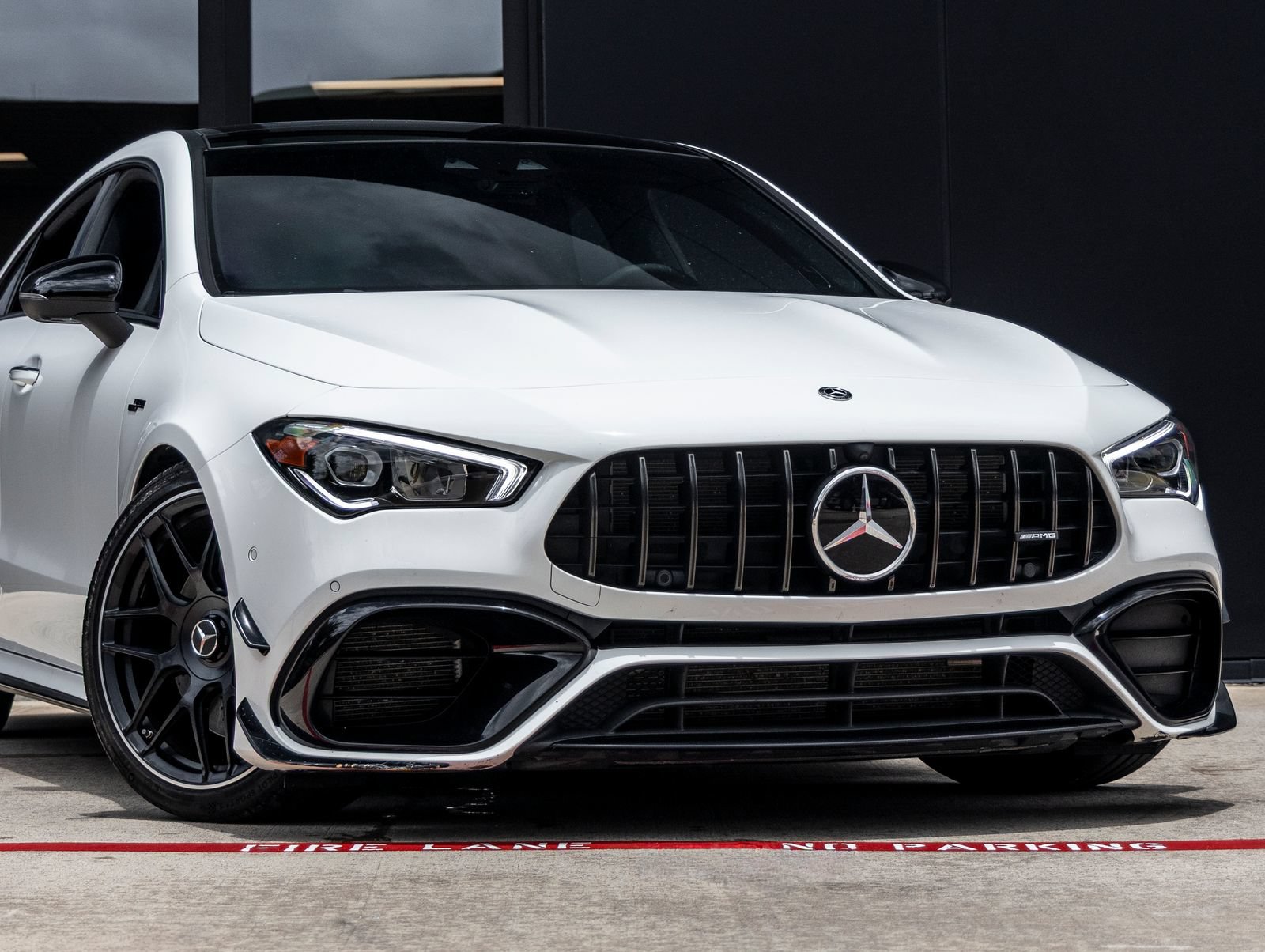 Used 2022 Mercedes-Benz CLA 45 AMG 4MATIC image 5