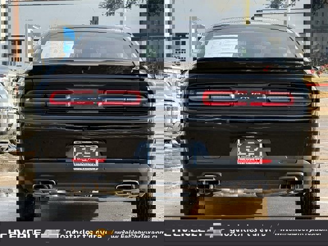 Used 2022 Dodge Challenger GT image 7