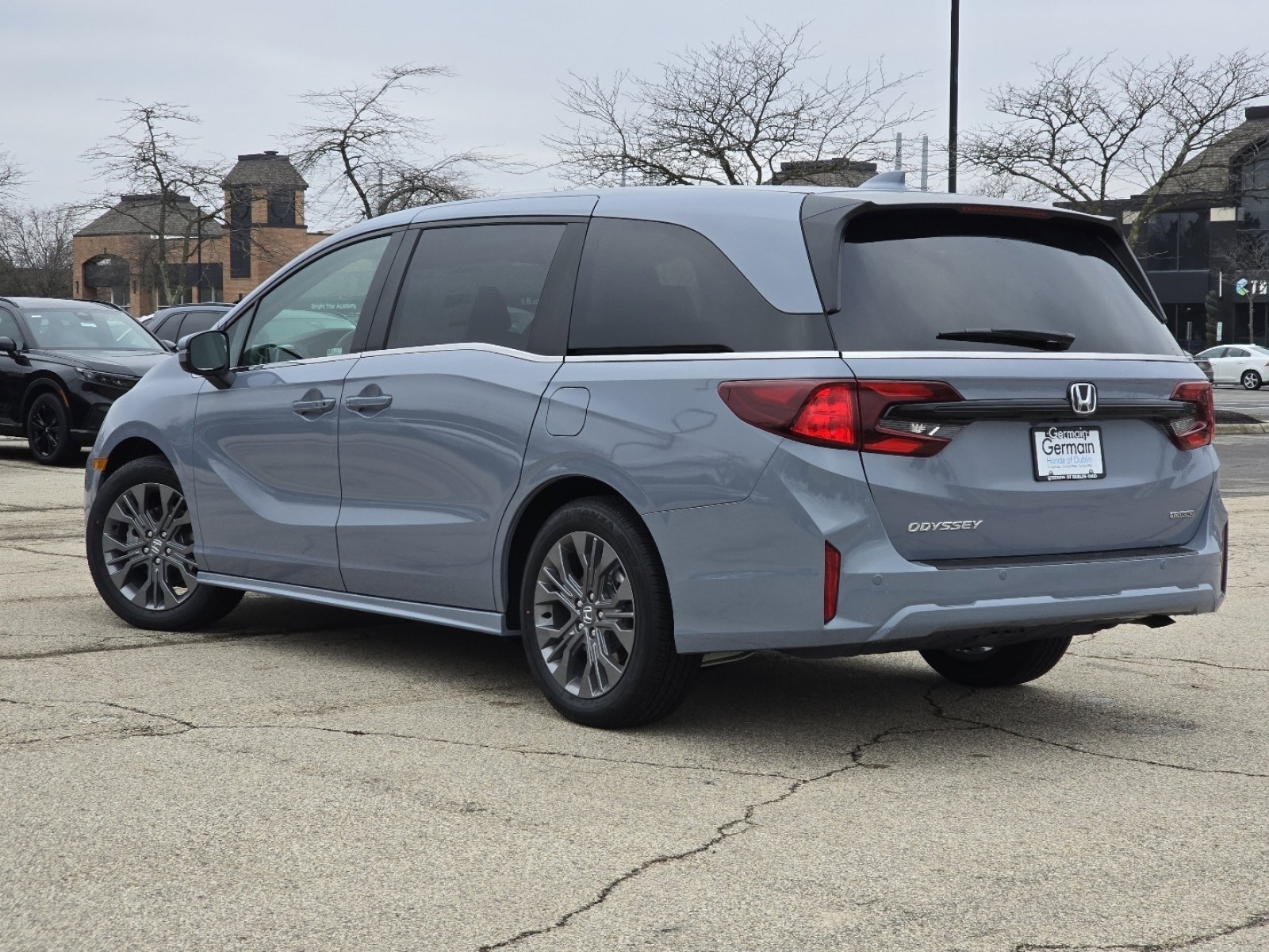 New 2026 Honda Odyssey Touring image 18