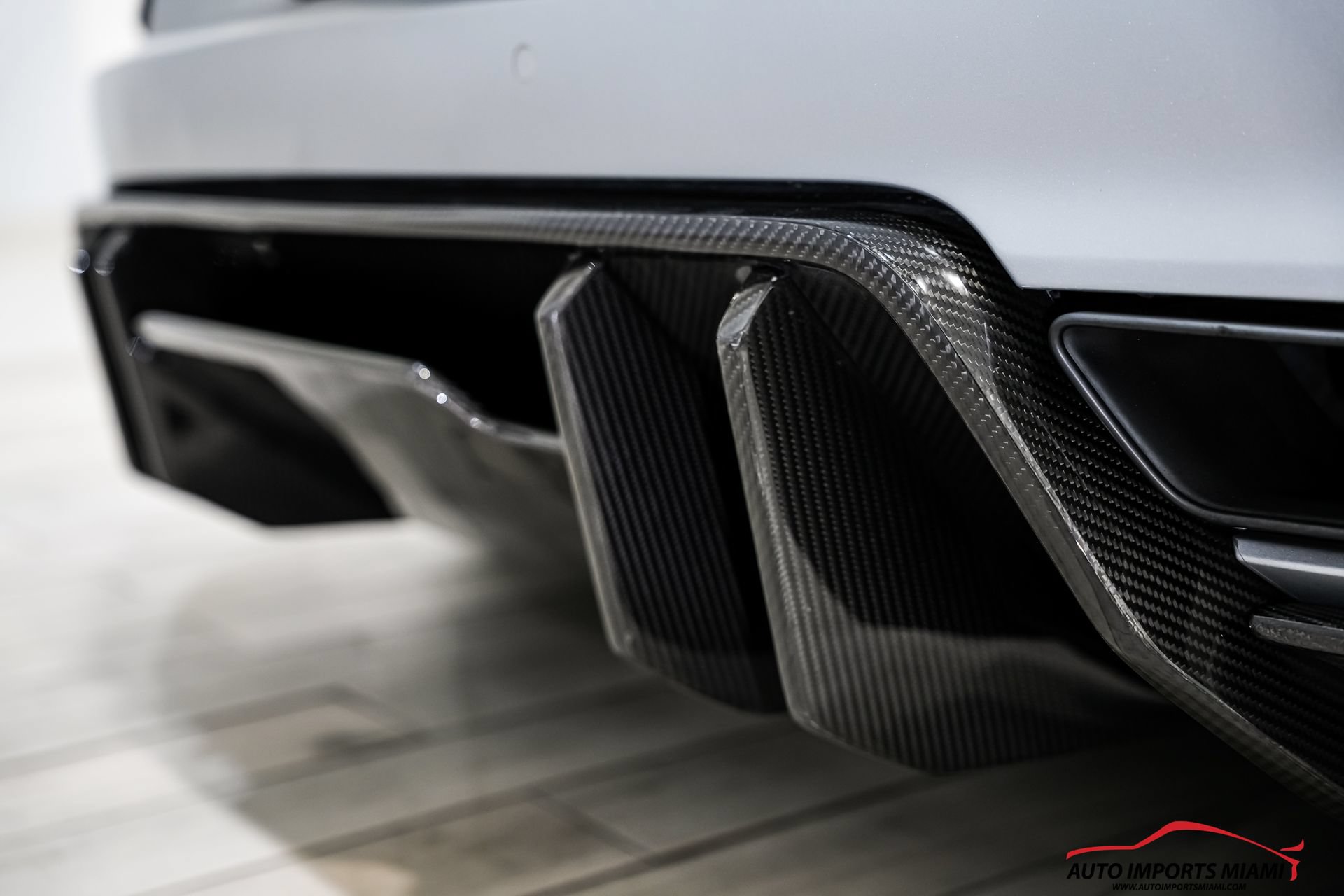Used 2018 Audi R8 V10 w/ Carbon Exterior Package AWD/4WD image 24