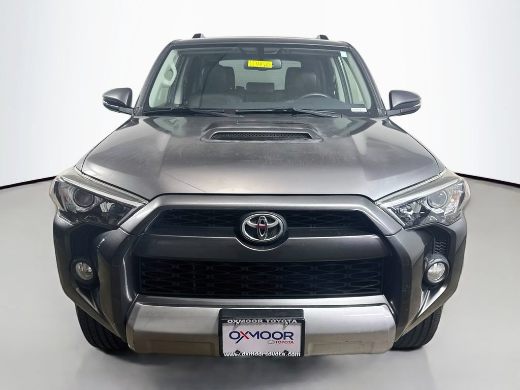 Used 2016 Toyota 4Runner Trail Premium AWD/4WD image 2