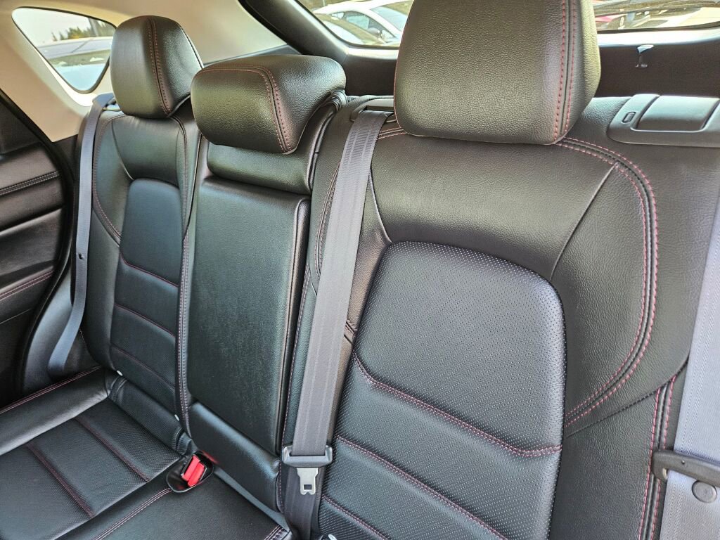 Certified 2022 MAZDA CX-5 Carbon Edition image 14