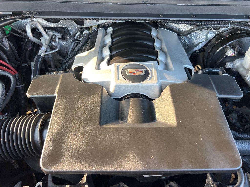 Used 2017 Cadillac Escalade Premium Luxury AWD/4WD image 51