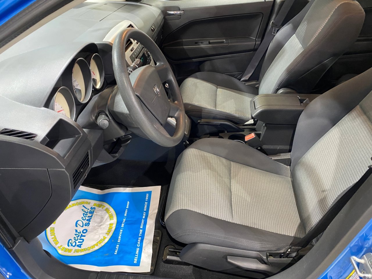 Used 2009 Dodge Caliber SXT image 9