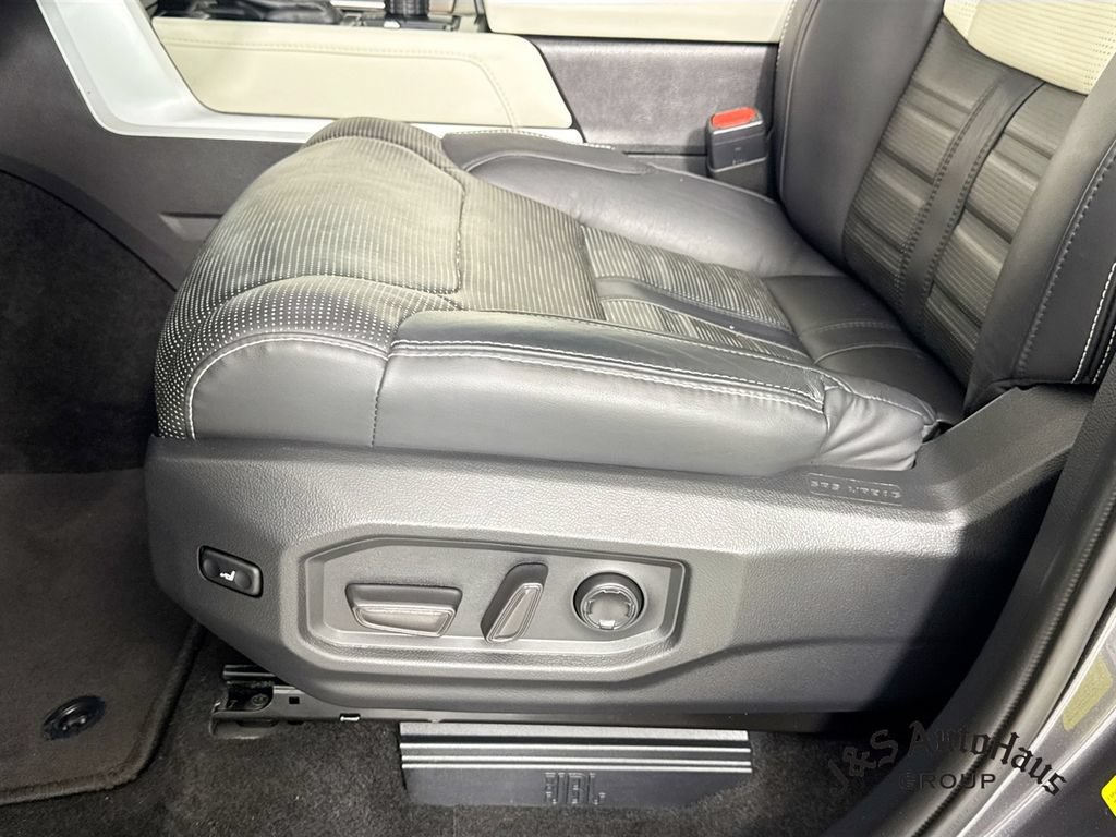 Used 2024 Toyota Tundra Capstone AWD/4WD image 25