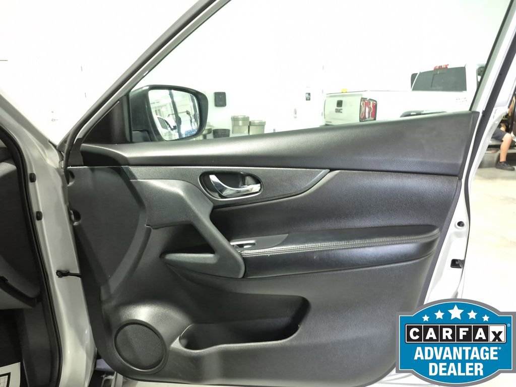 Used 2015 Nissan Rogue SL image 81