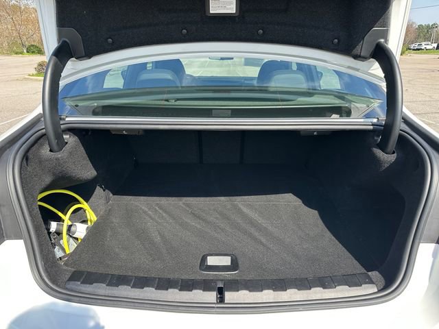 Used 2023 BMW 330e xDrive w/ Premium Package image 30