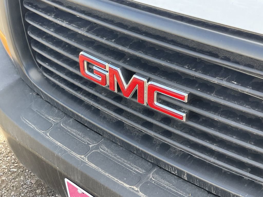 New 2025 GMC Savana 2500 Extended w/ Driver Convenience Package image 31