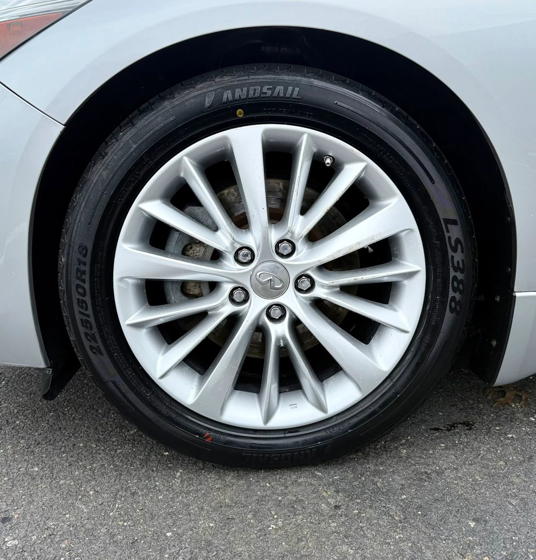 Used 2019 INFINITI Q50 Luxe w/ Essential Package (3.0T Luxe) AWD/4WD image 54