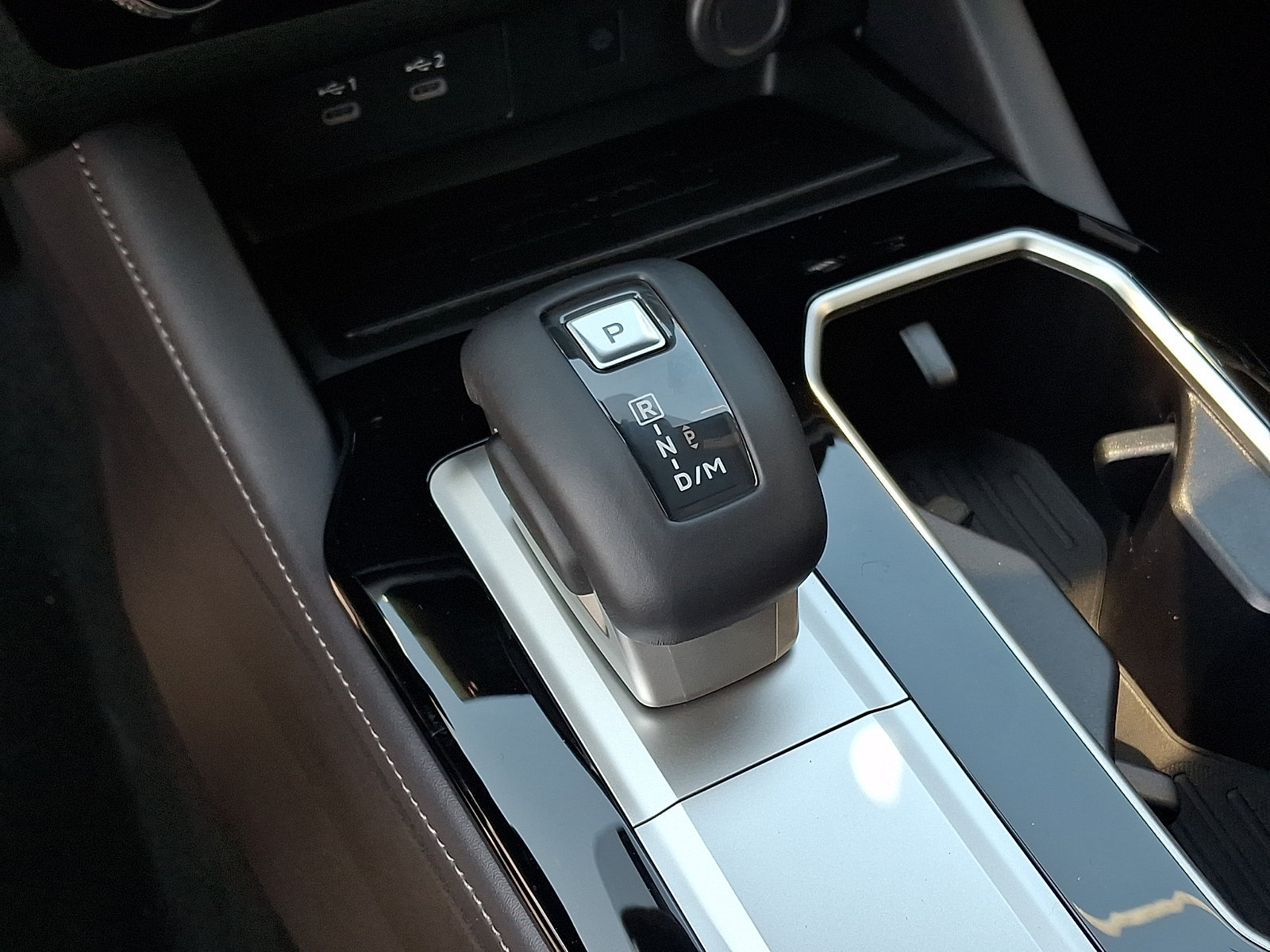 New 2026 Mitsubishi Outlander LE AWD/4WD image 12