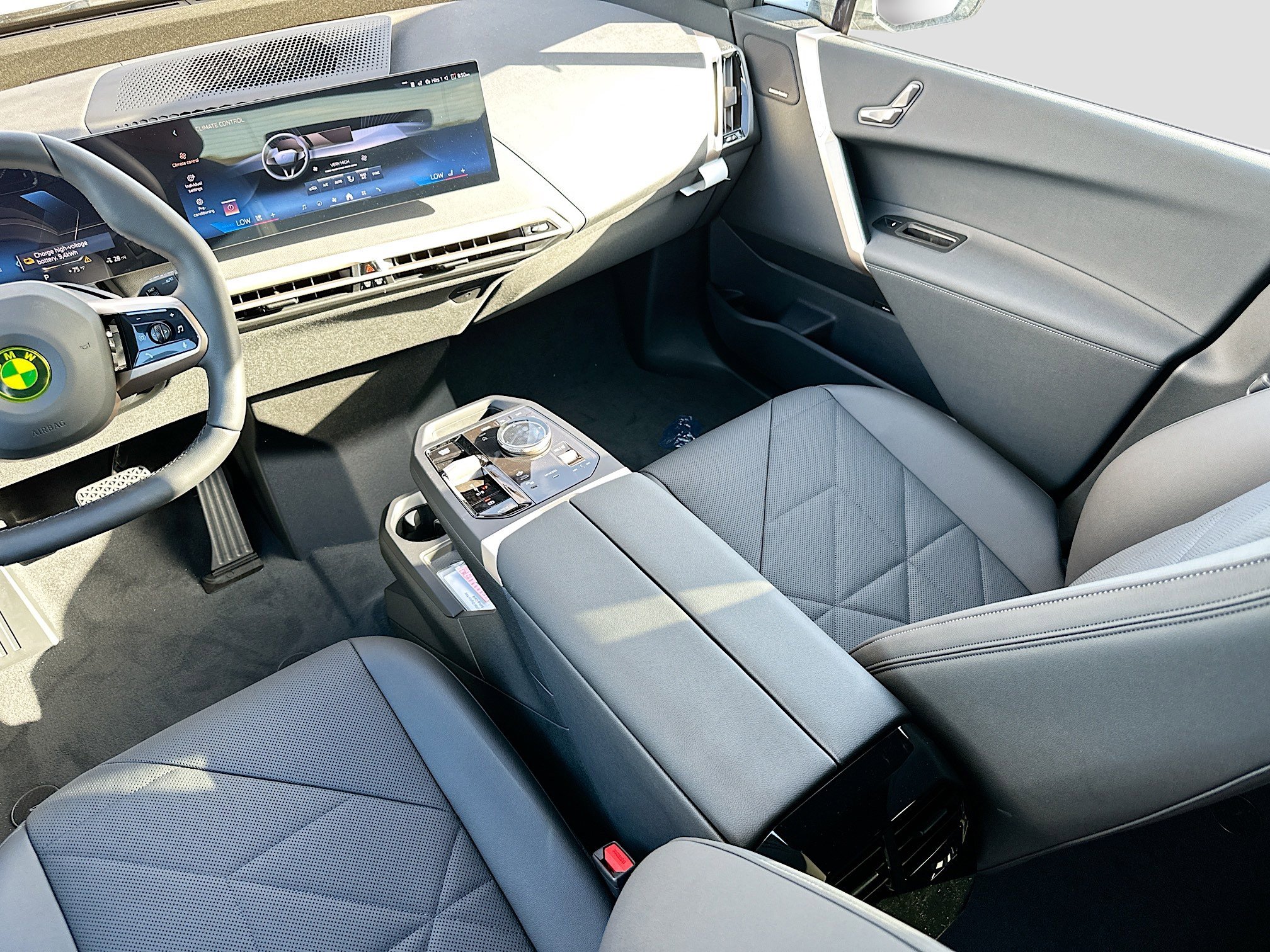 New 2026 BMW iX xDrive45 image 17