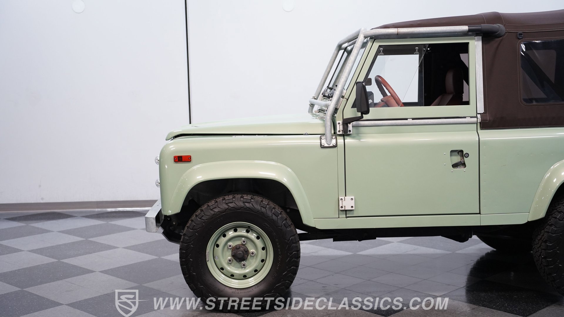 Used 1997 Land Rover Defender 90 AWD/4WD image 20