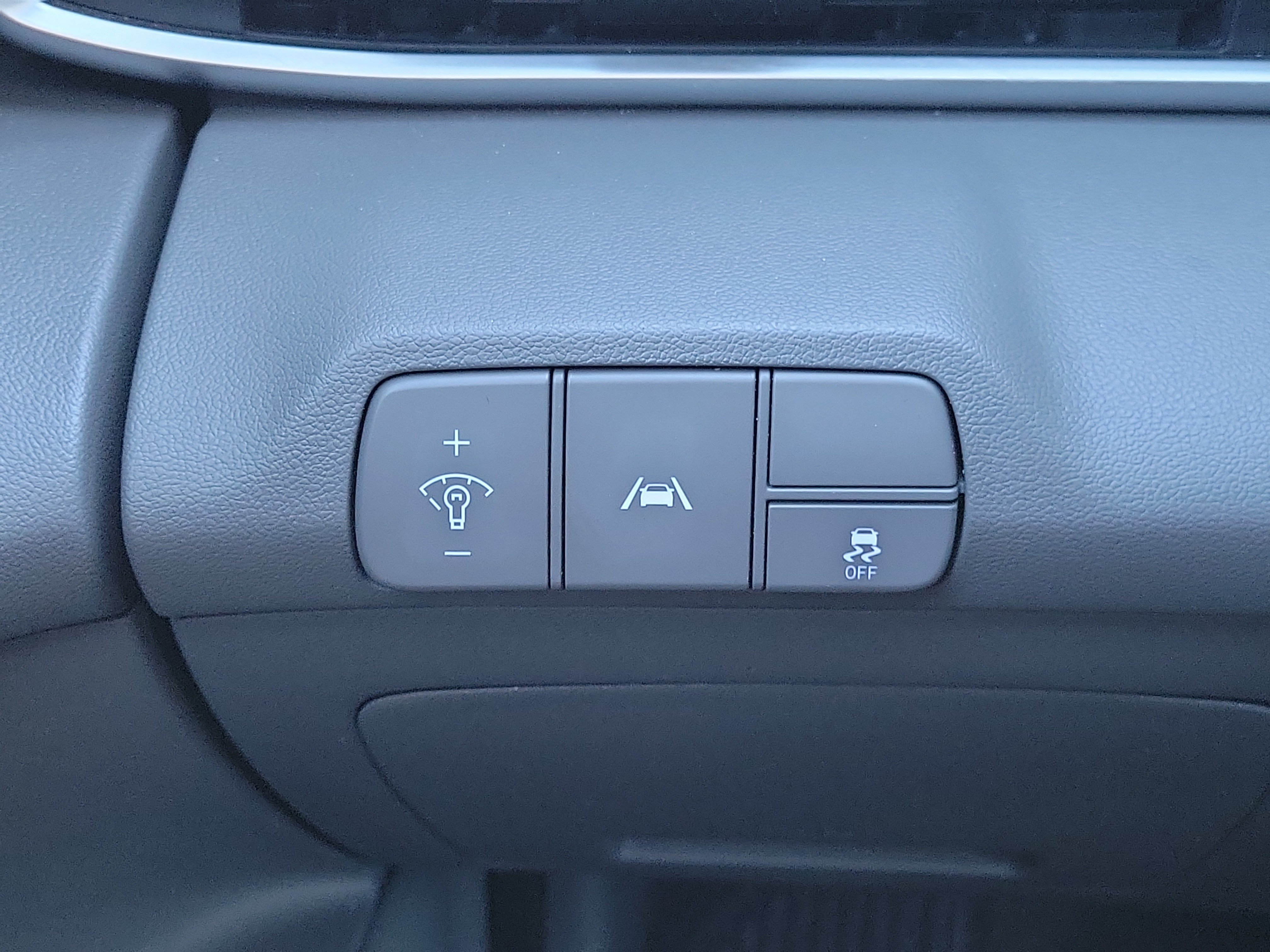 Used 2023 Hyundai Elantra SEL FWD image 23