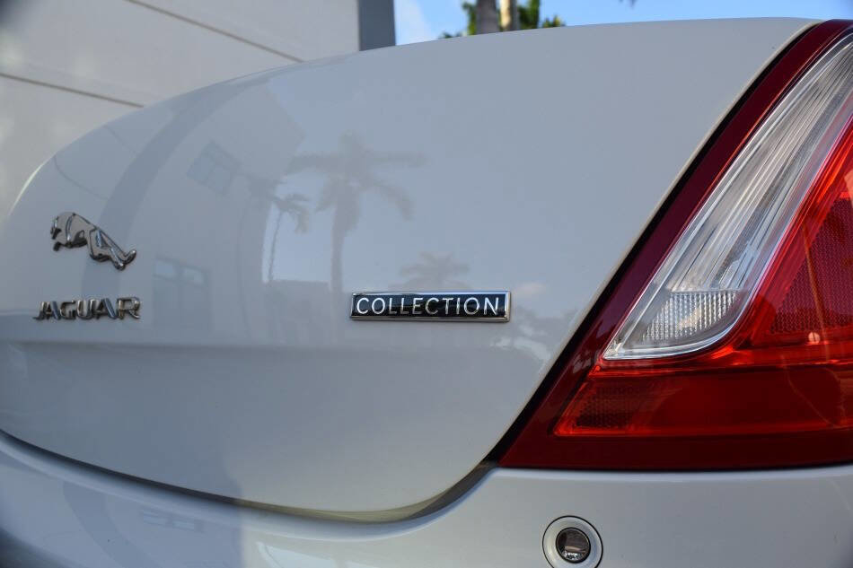 Used 2019 Jaguar XJ Collection RWD image 21